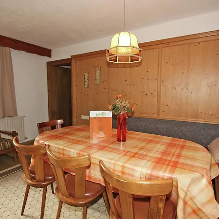 Leiter Apartment *